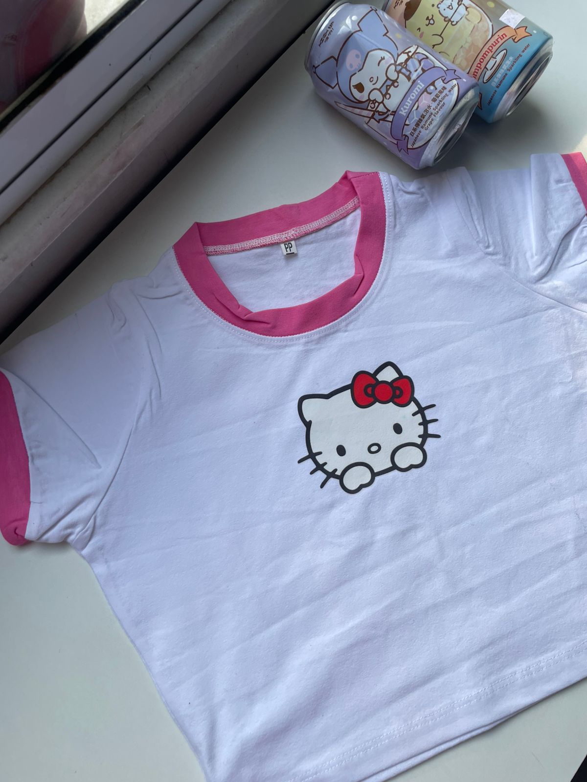Cropped Hello Kitty