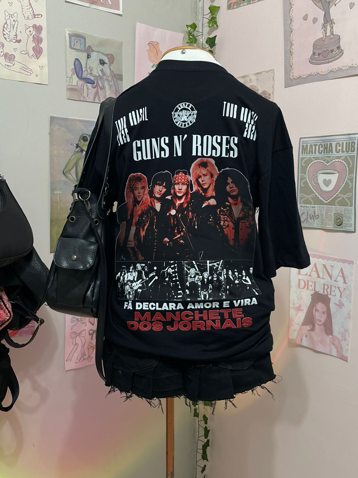 Guns x manchete de jornais oversized