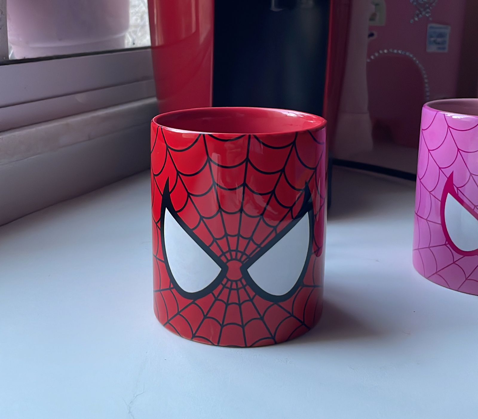 Caneca spider vermelha