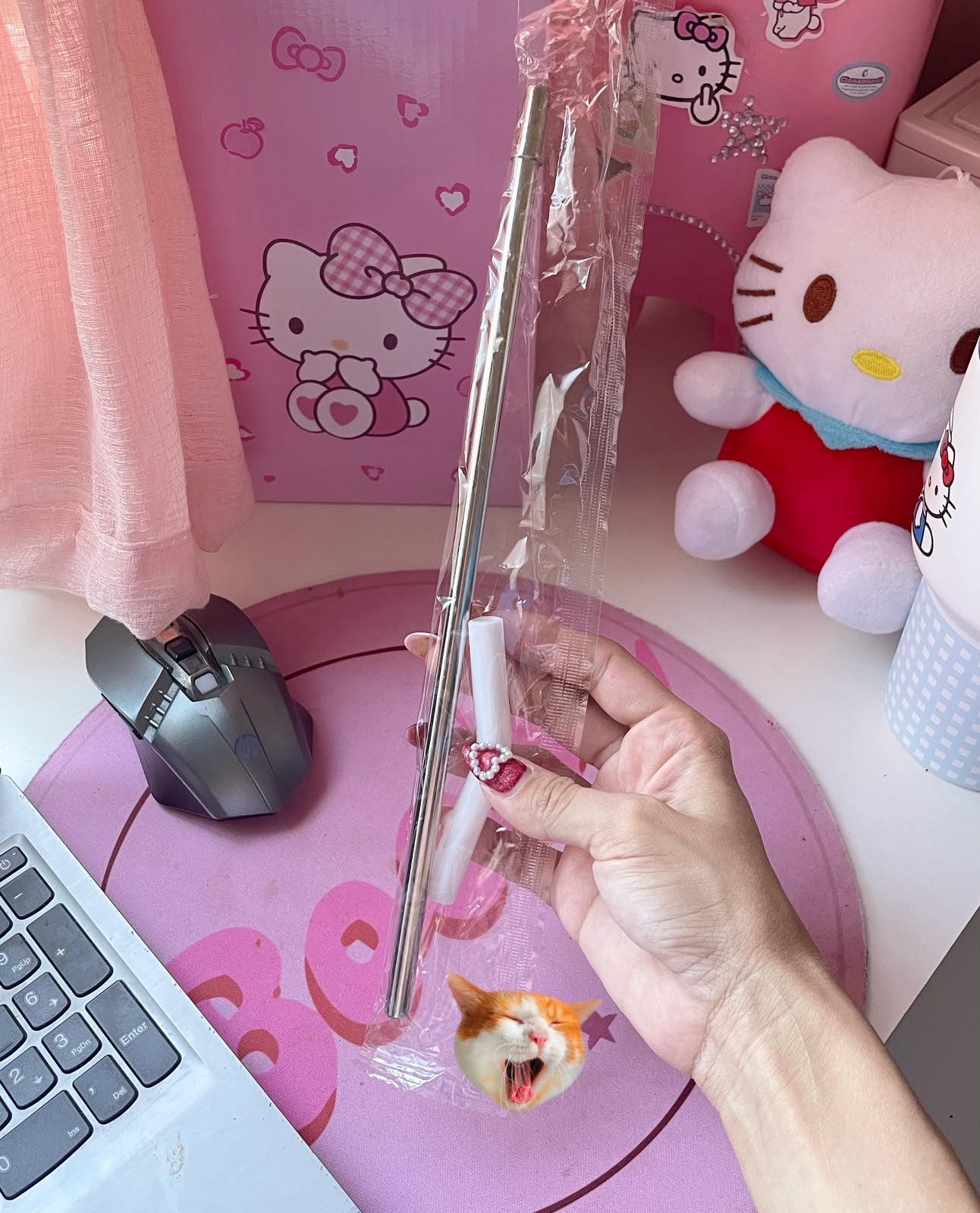 Copo Térmico garrafa azul hello kitty