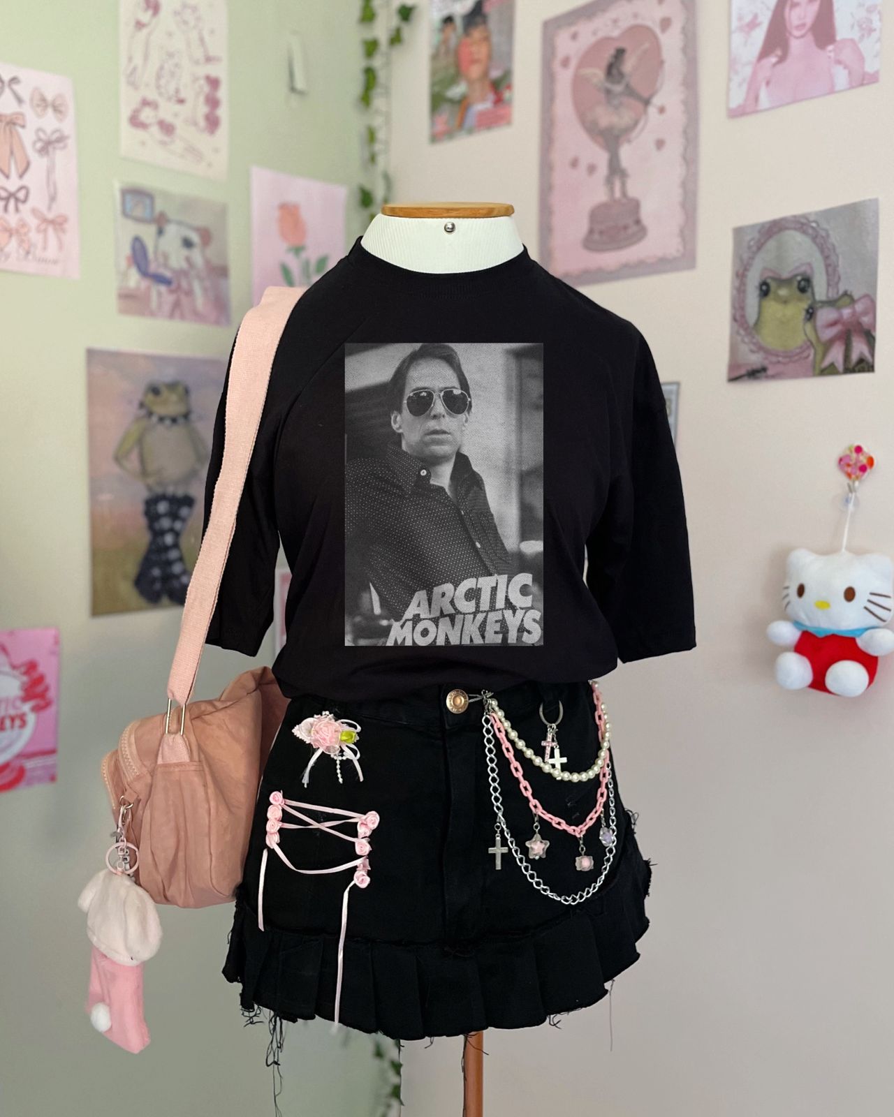 Oversized Arctic monkeys Agostinho