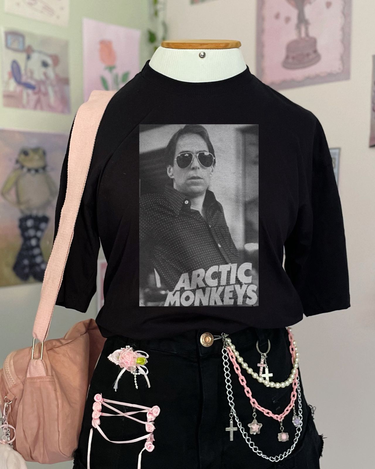 Oversized Arctic monkeys Agostinho